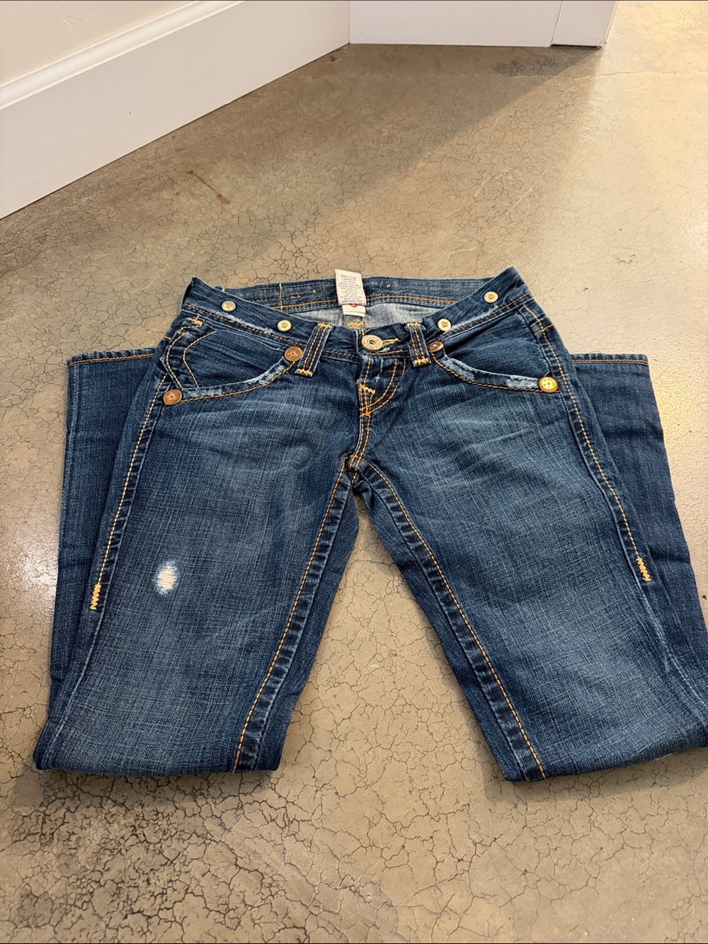 True Religion Women's Blue Boot Cut Jeans with Contrast Stitching - Picture 2 of 7